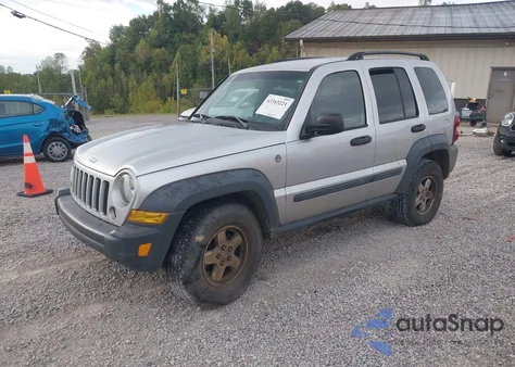 2006 Jeep Liberty Sport из США, поврежденный, VIN 1J4GL485X6W213731
